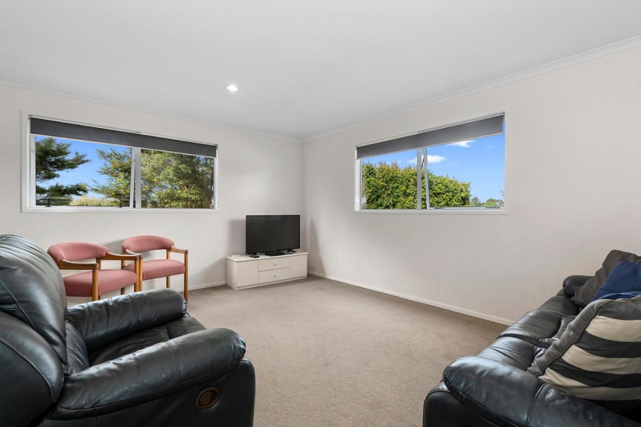 The Nautical Bach - Mangawhai Heads Holiday Home ภายนอก รูปภาพ