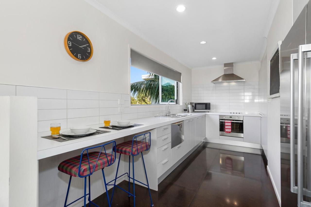 The Nautical Bach - Mangawhai Heads Holiday Home ภายนอก รูปภาพ